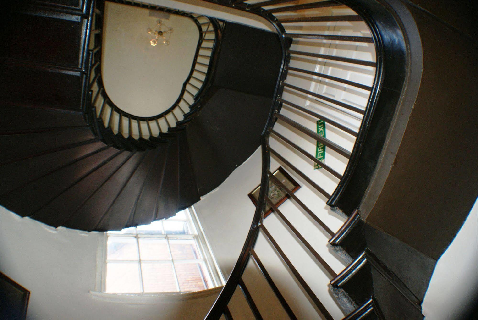 The Bank House Hotel Uttoxeter Exteriér fotografie